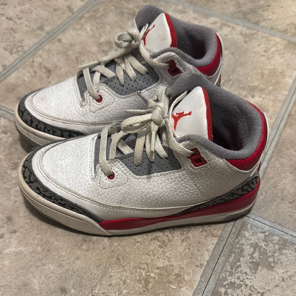 Kids Jordan sneaker